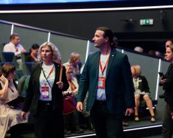 oslava v Planetariu